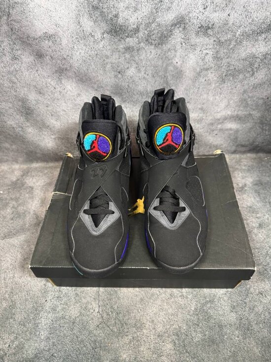 Size 10 | Jordan 8 Aqua With Box | Pre-Owned main image 9